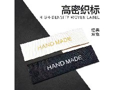 針對不同季節(jié)的服裝，織嘜的材質和設計應如何調整